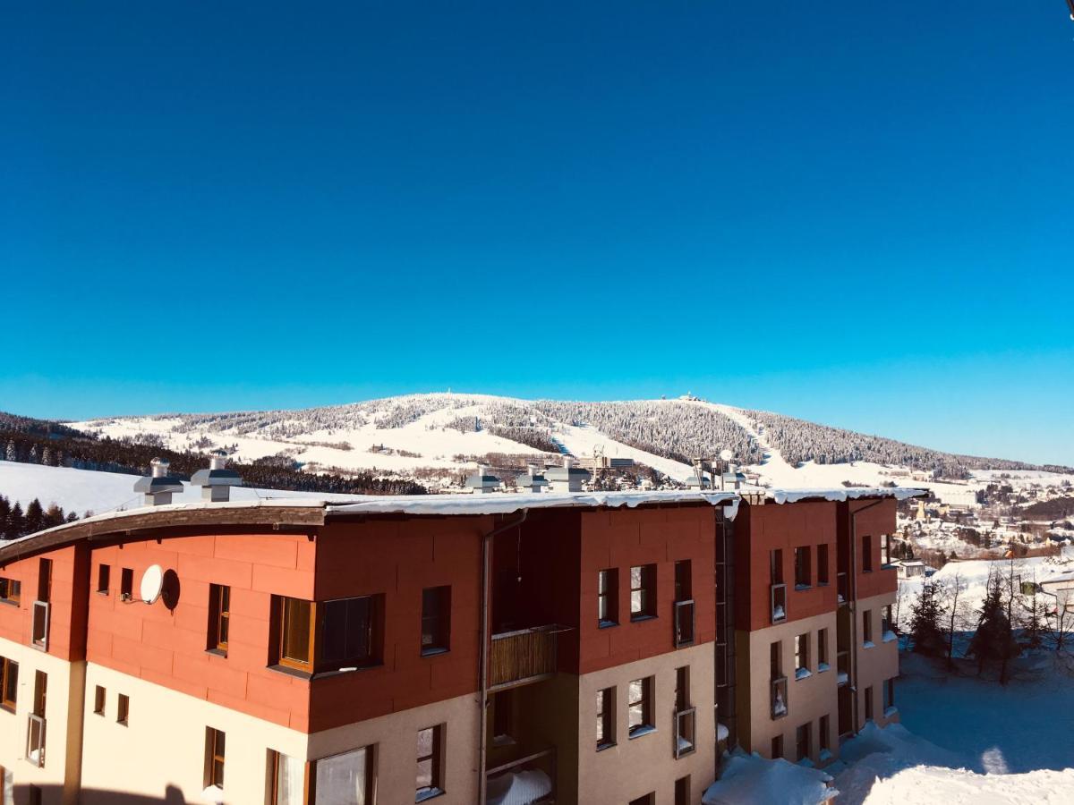 Horsky Apartman Klinovec 4 Loucna pod Klinovcem Luaran gambar